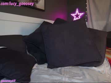 webcam girl lucy_gooosey image #6659659