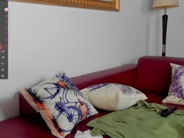 webcam girl diannedinn1 image #8620563