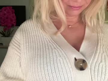 webcam girl kiradivine image #6118896