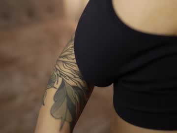 webcam girl linda_warners image #8680706