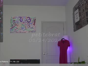 webcam girl petitebrat image #6198999