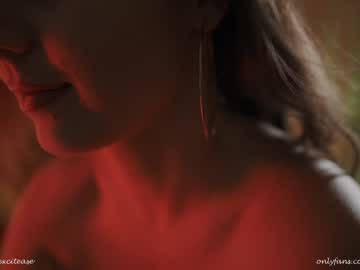 webcam girl excitease image #5210207