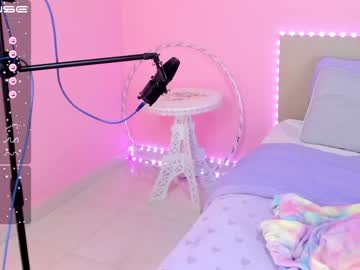 webcam girl little_effy18 image #3176400