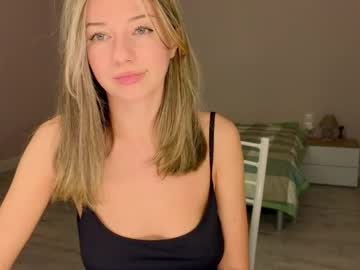 webcam girl lenamuti image #8277795