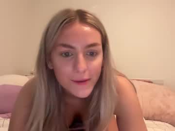 webcam girl summerlovingg image #7147146