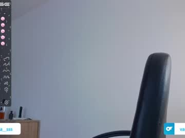 webcam girl florentina2004 image #4726864