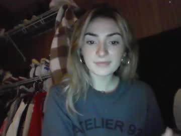 webcam girl demiibear image #4351677