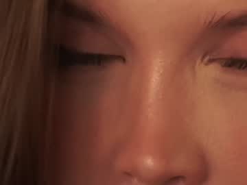 webcam girl bitter_moon image #7676955
