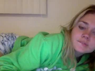 webcam girl cassidyyqueen image #4323739