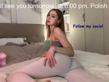 webcam girl avroramy image #9322134