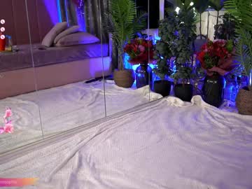 webcam girl serene_sophiex image #8413033