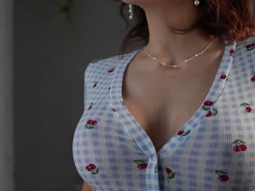 webcam girl littlegreekflower image #9112274