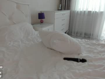 webcam girl sweety_rinushka_ image #2421255
