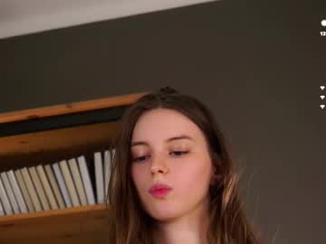 webcam girl aislyfarran image #9686599