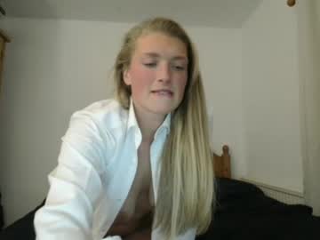 webcam girl thescandichick image #9252302