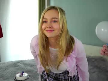 webcam girl odelynbrower image #9558850