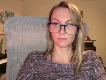 webcam girl kaileeshy image #1405566
