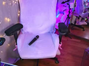 webcam girl _biscuitty image #7440208