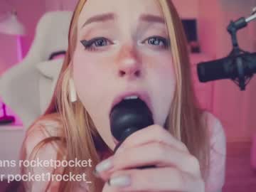 webcam girl pocketrocket_ image #1423709