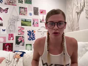 webcam girl babykittykat444 image #6479289