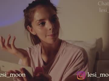 webcam girl lesi_moon image #5727815