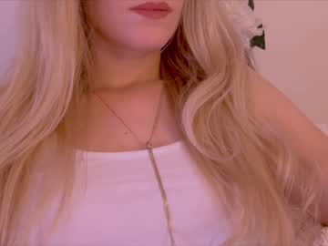 webcam girl myassistant image #4957247