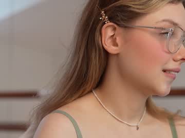 webcam girl april_blush image #6785081