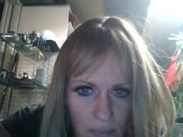 webcam girl bigbootaybrittney image #6998320