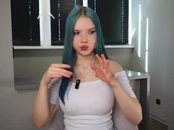 webcam girl merciabawden image #8858565