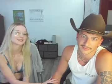 webcam couple cowsgomoo101 image #7233246