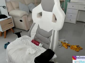 webcam girl pavlovacoluccii_ image #8066079