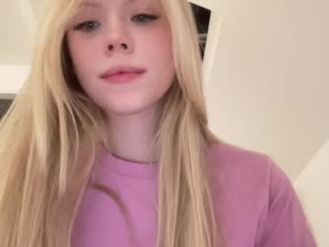 webcam girl sonyaplush image #8189006