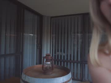 webcam girl bibi_it_is image #3918033