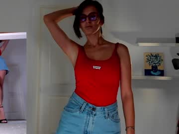 webcam girl legswattitude image #7700120
