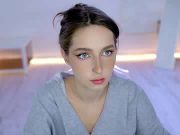 webcam girl silent_chill image #7721288
