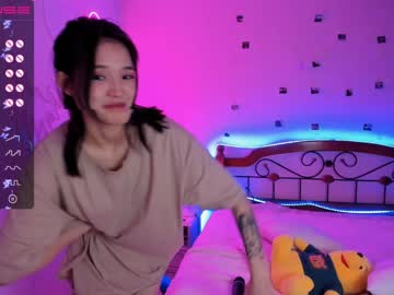 webcam girl aisneon image #1658399