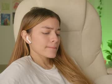 webcam girl mila_1 image #6879843