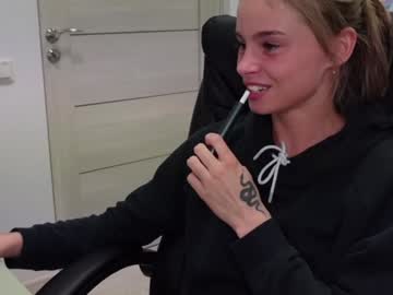 webcam girl abby_laker image #8452741