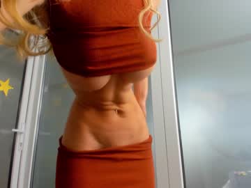 webcam girl ingridblondy94 image #4302467