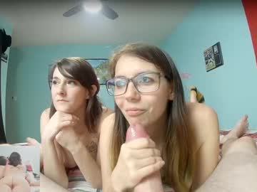 webcam couple wildunicorninpink image #9350839