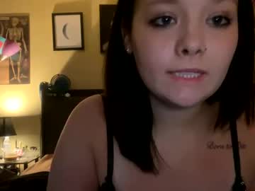 webcam girl xoxoalayah830 image #7365391