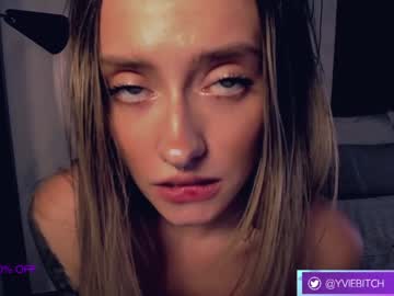 webcam girl yvie_ image #6904256