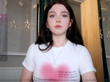 webcam girl small_blondee image #6766502