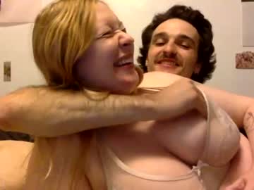 webcam couple wishingyouasafereturn image #2059673