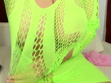webcam girl dulceyjohn image #8689531