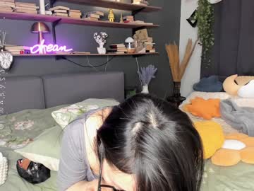 webcam girl hinatabroks image #8605500