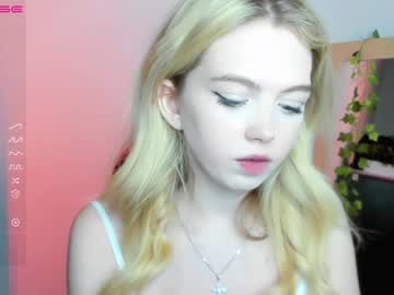 webcam girl small_blondee image #3754570