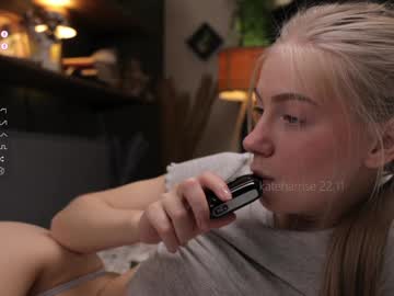 webcam girl kateharrise image #8283531
