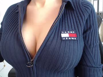 webcam girl drink_my_juices image #1336719