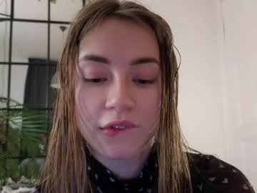 webcam girl strawberryjamx image #6013926